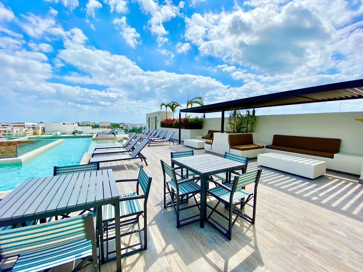 Veranto Condo Rentals Playa del Carmen